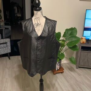 JWM U.S. Air Force Leather Vest-Black-Four Button Snap Closure-Two Side Pockets